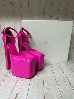 Valentino Garavani Patent Leather Ankle-Strap Platform Heels Pink PP Sz 36 / 6